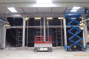 [Translate to English:] Staubschutzwand