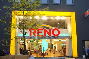 [Translate to English:] Geschäftshaus Reno