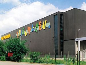 Hoffmann Spielwaren Außen