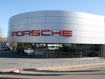 Porsche Zentrum
